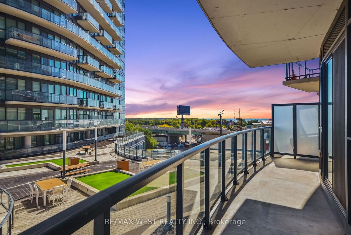 51 East Liberty Street Toronto 51 East Liberty Street Toronto