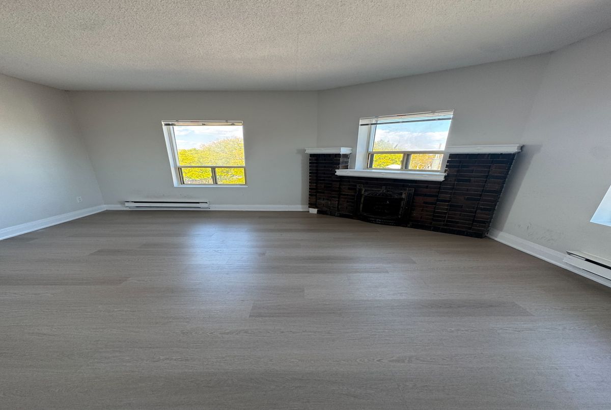 98 Northcliffe Boulevard Toronto 98 Northcliffe Boulevard Toronto