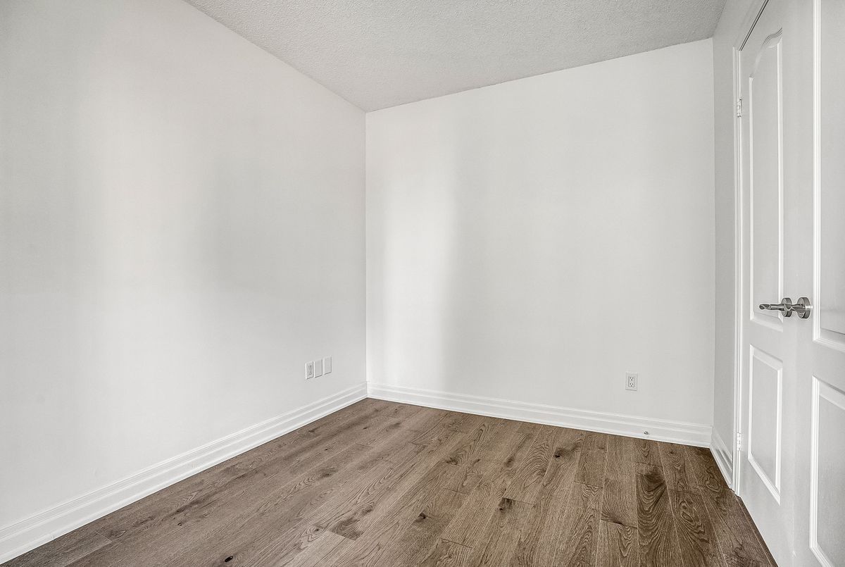188 Doris Avenue Toronto 188 Doris Avenue Toronto