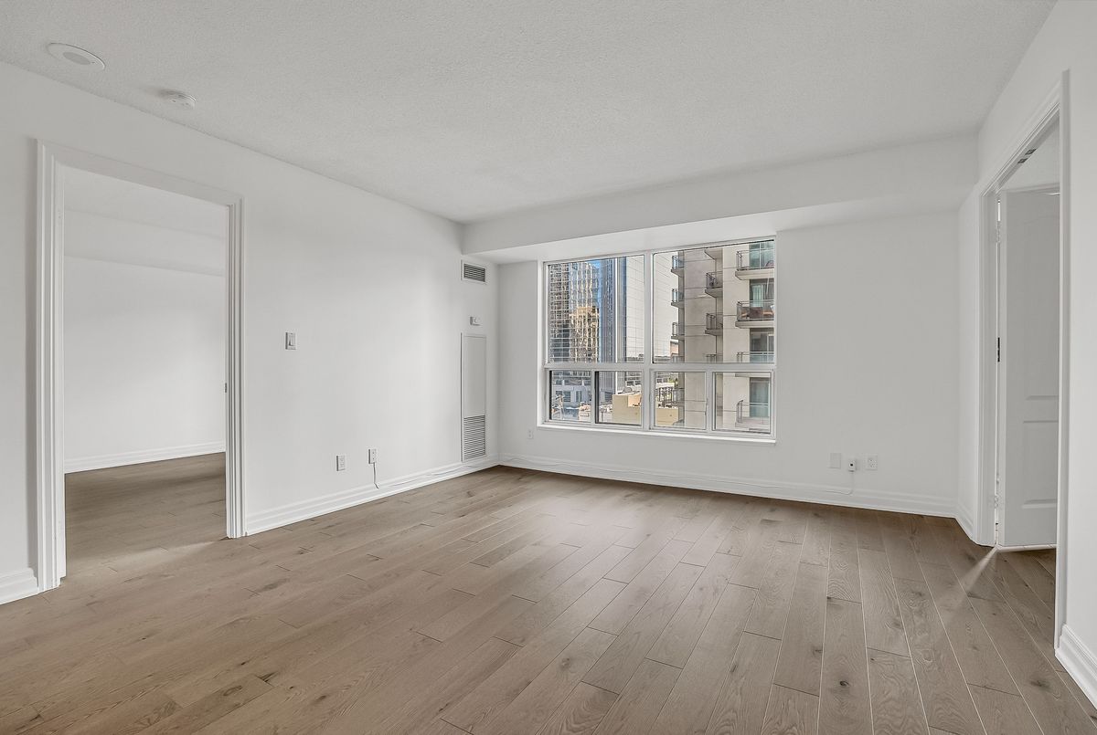 188 Doris Avenue Toronto 188 Doris Avenue Toronto