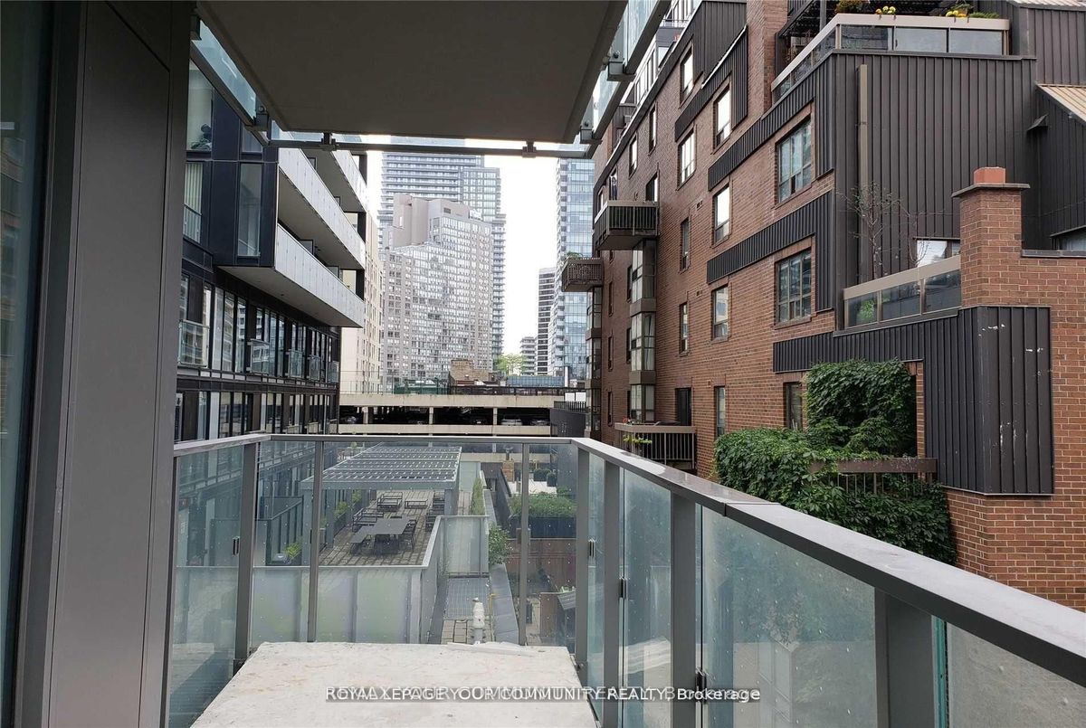 50 Wellesley Street E Toronto 50 Wellesley Street E Toronto