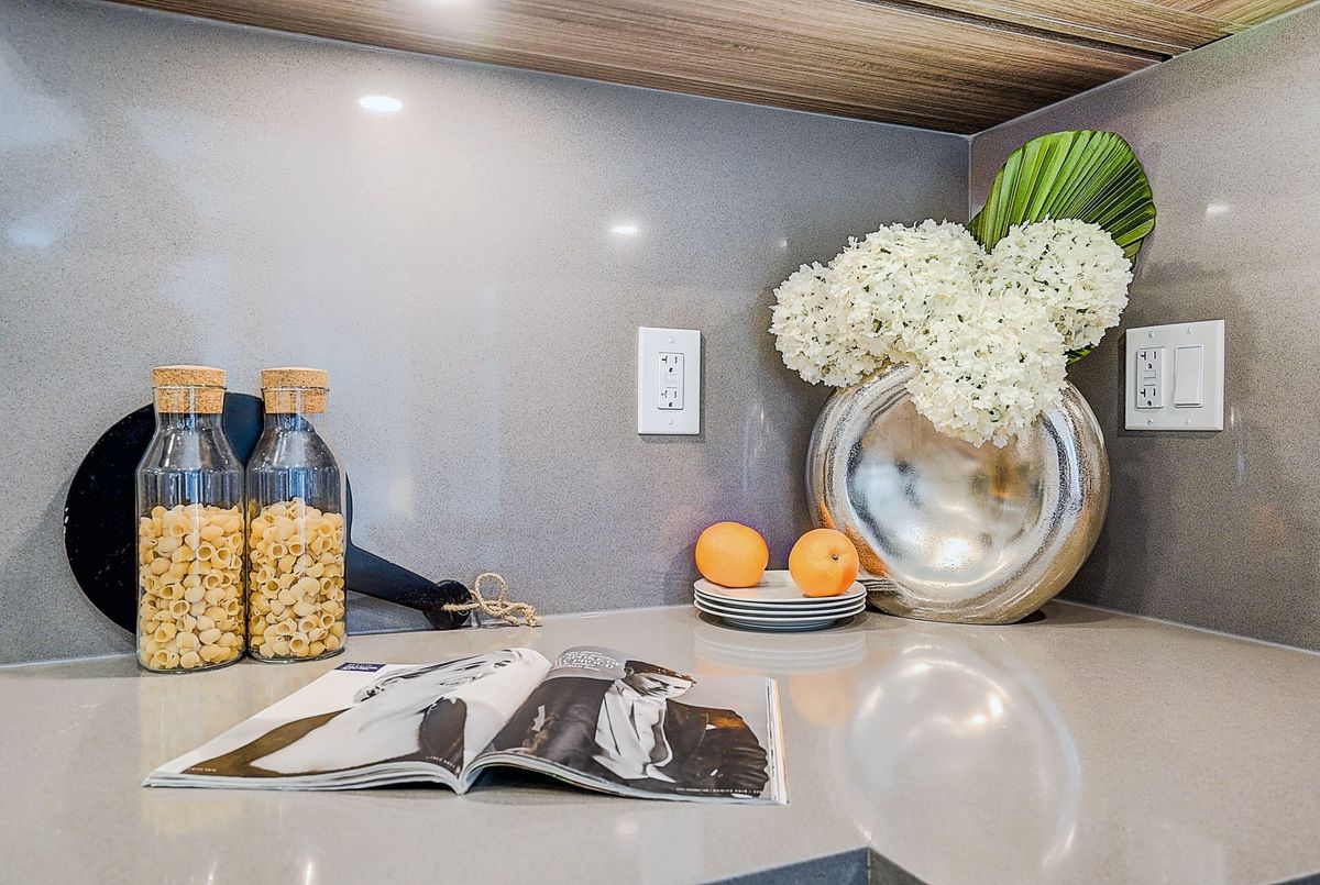 39 Roehampton Avenue Toronto 39 Roehampton Avenue Toronto