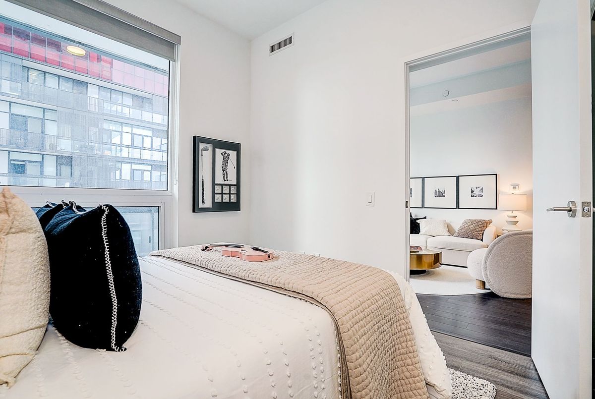 39 Roehampton Avenue Toronto 39 Roehampton Avenue Toronto