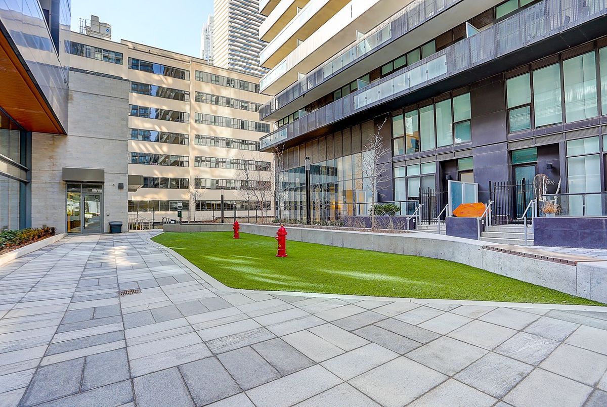 39 Roehampton Avenue Toronto 39 Roehampton Avenue Toronto