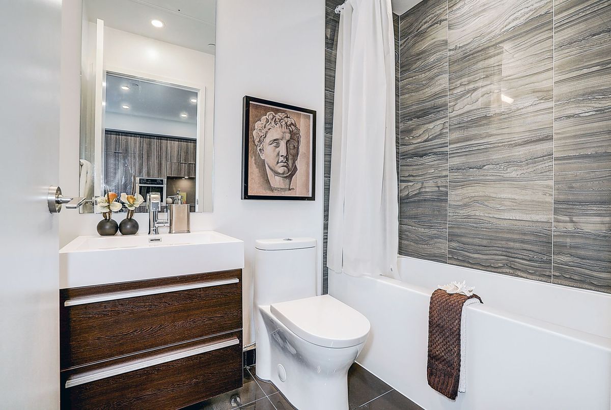 39 Roehampton Avenue Toronto 39 Roehampton Avenue Toronto