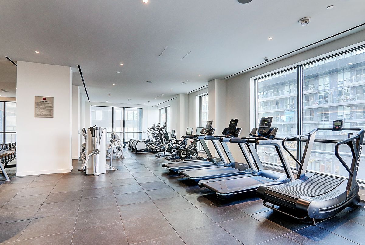 39 Roehampton Avenue Toronto 39 Roehampton Avenue Toronto