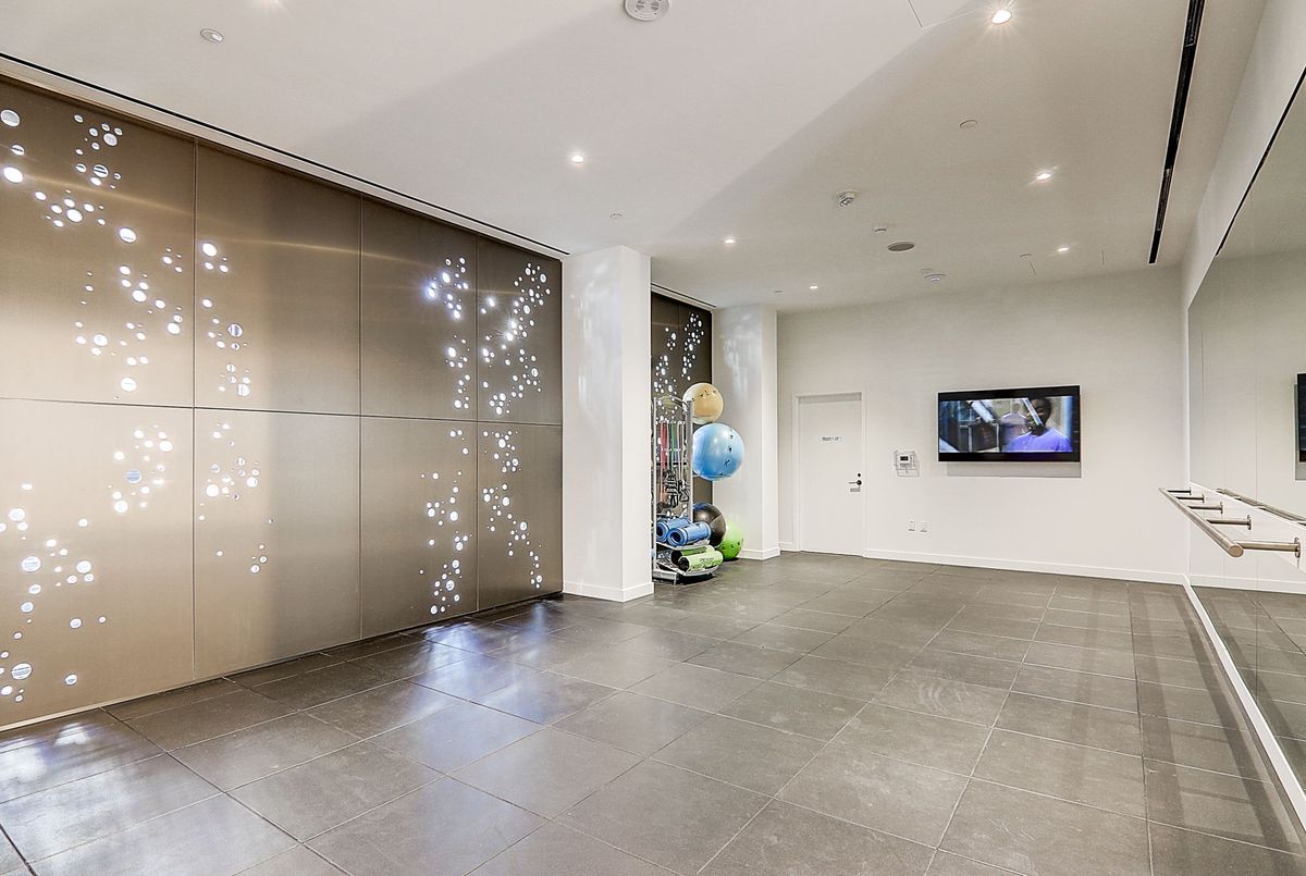 39 Roehampton Avenue Toronto 39 Roehampton Avenue Toronto