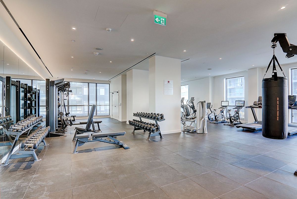 39 Roehampton Avenue Toronto 39 Roehampton Avenue Toronto