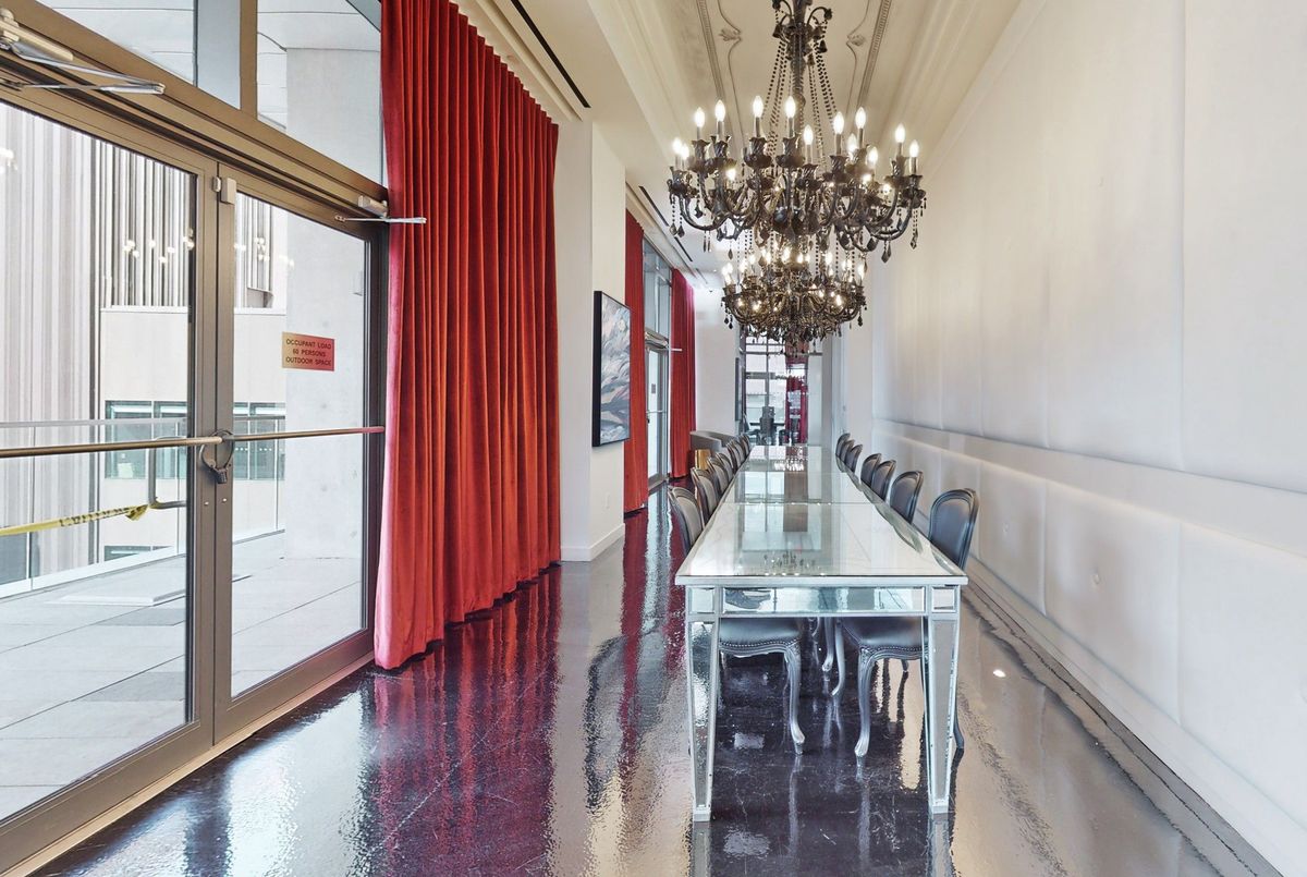 197 Yonge Street Toronto 197 Yonge Street Toronto