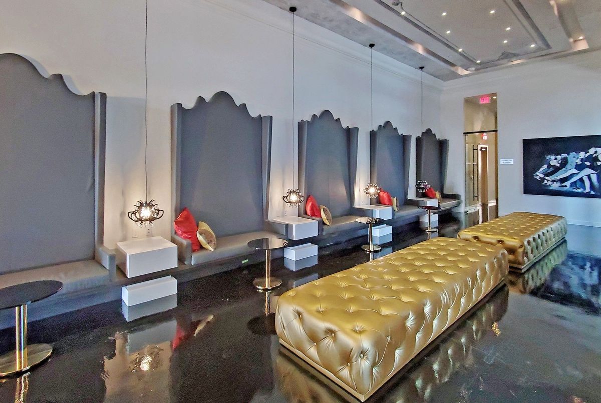 197 Yonge Street Toronto 197 Yonge Street Toronto