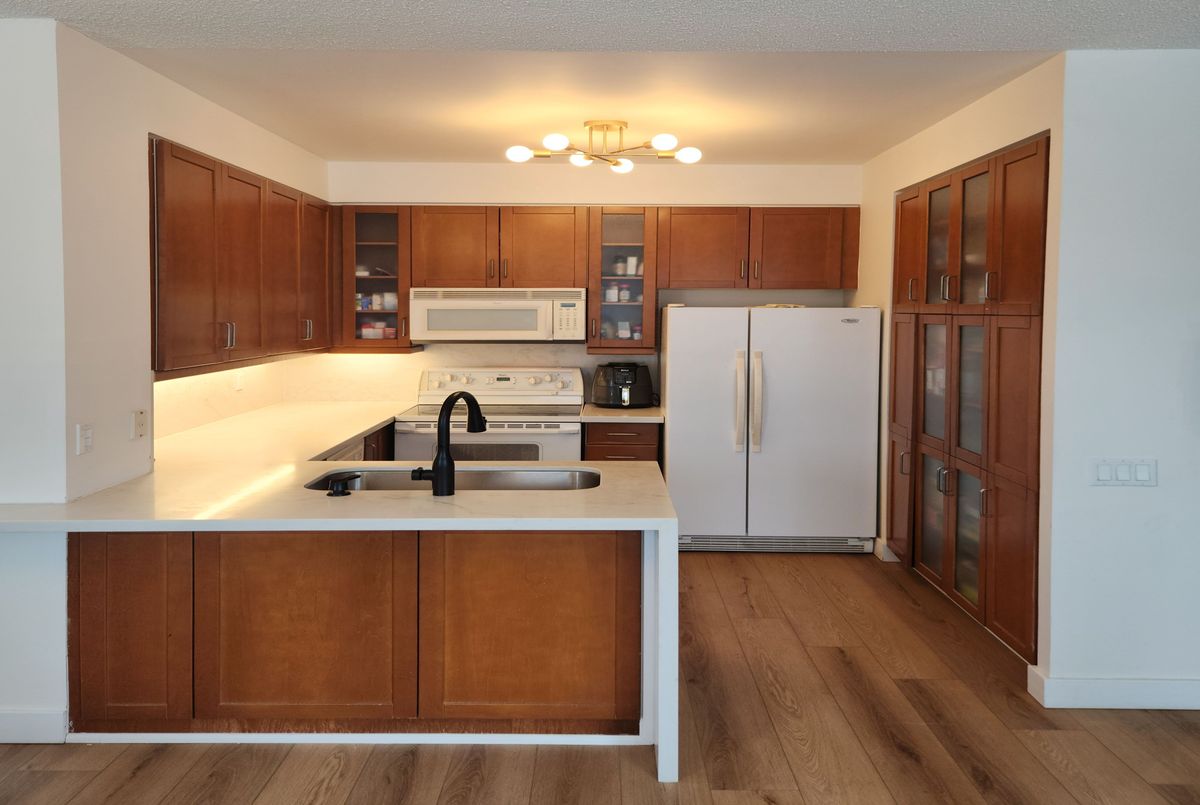 60 Byng Avenue Toronto 60 Byng Avenue Toronto