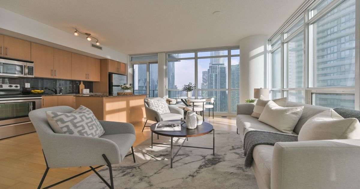 55 Bremner Boulevard Toronto