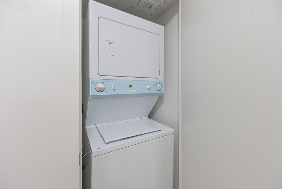 55 Bremner Boulevard Toronto 55 Bremner Boulevard Toronto