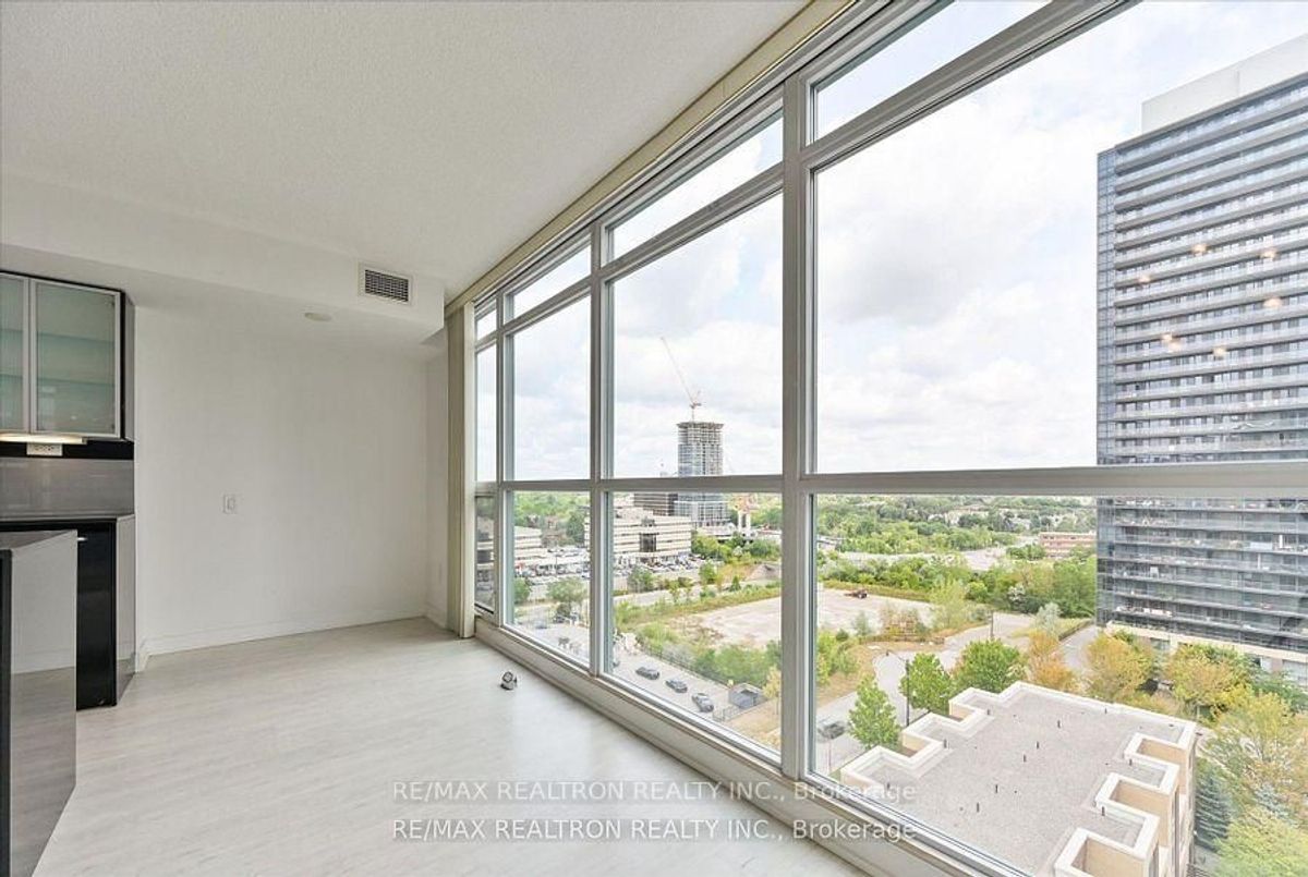 15 Singer Court Toronto 15 Singer Court Toronto