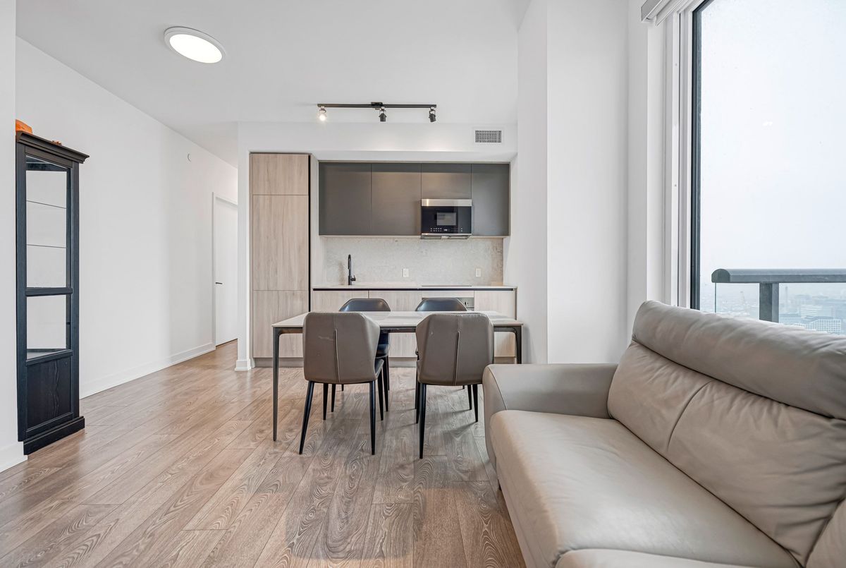 108 Peter Street Toronto 108 Peter Street Toronto