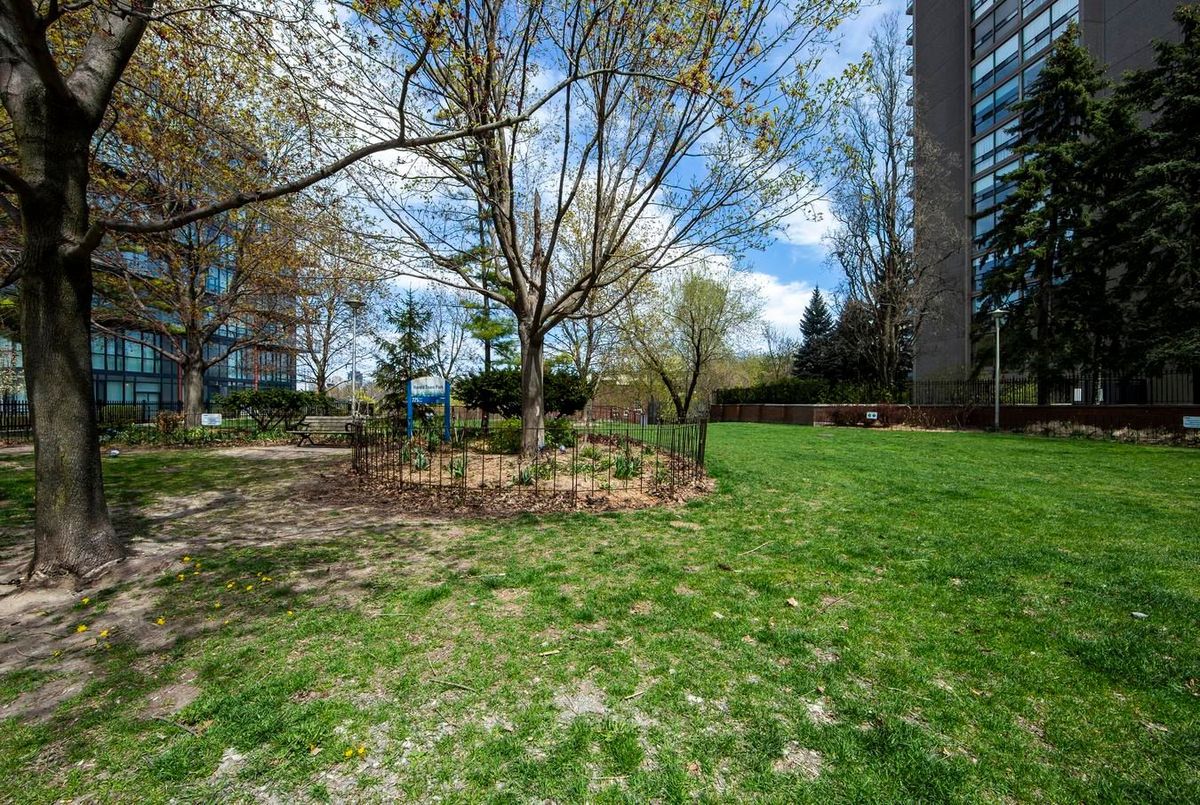 20 Collier Street Toronto 20 Collier Street Toronto