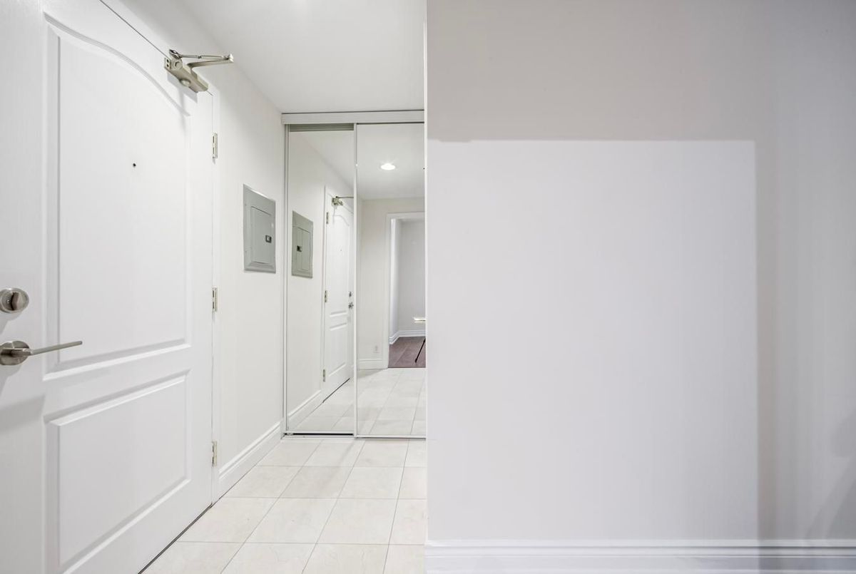 20 Collier Street Toronto 20 Collier Street Toronto