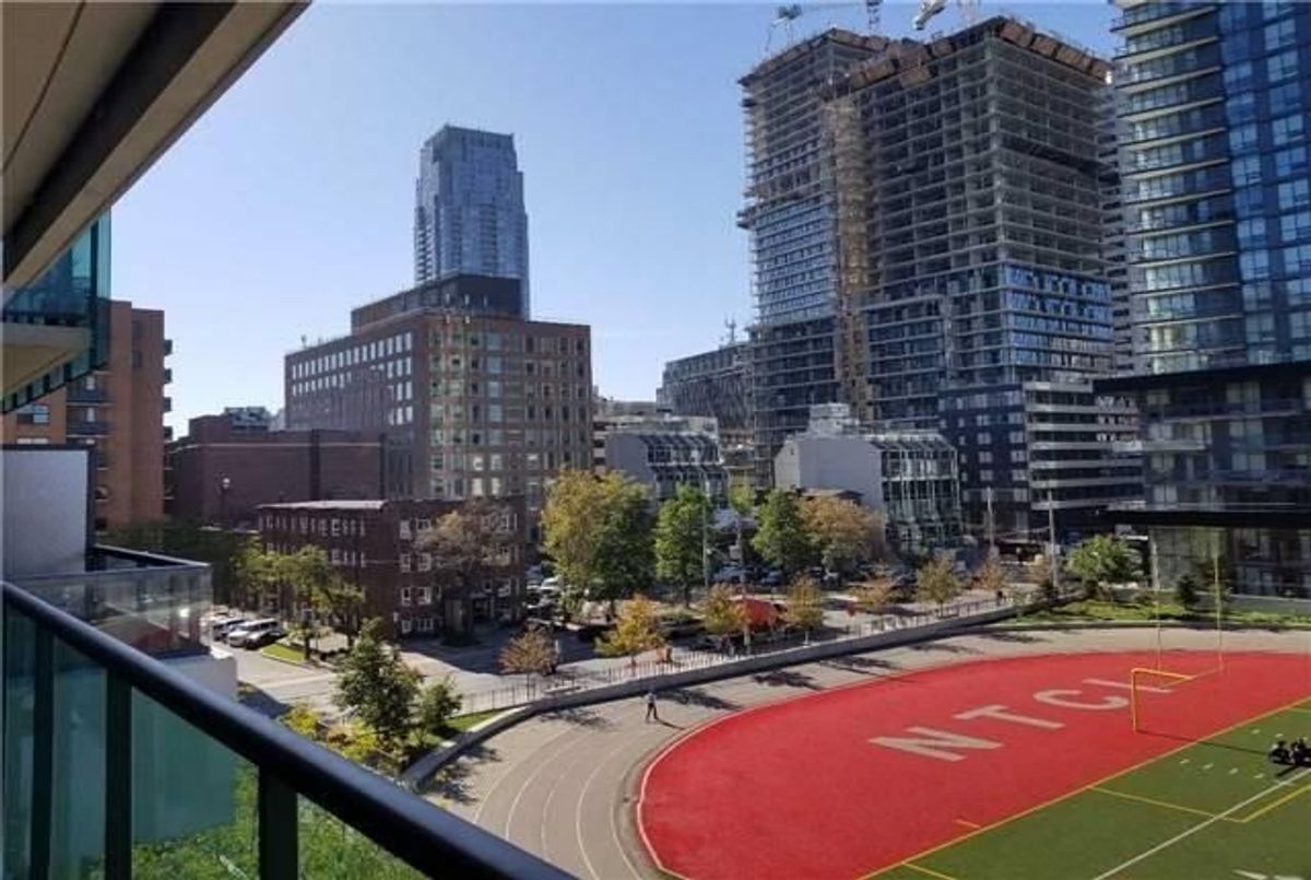 70 Roehampton Avenue Toronto 70 Roehampton Avenue Toronto