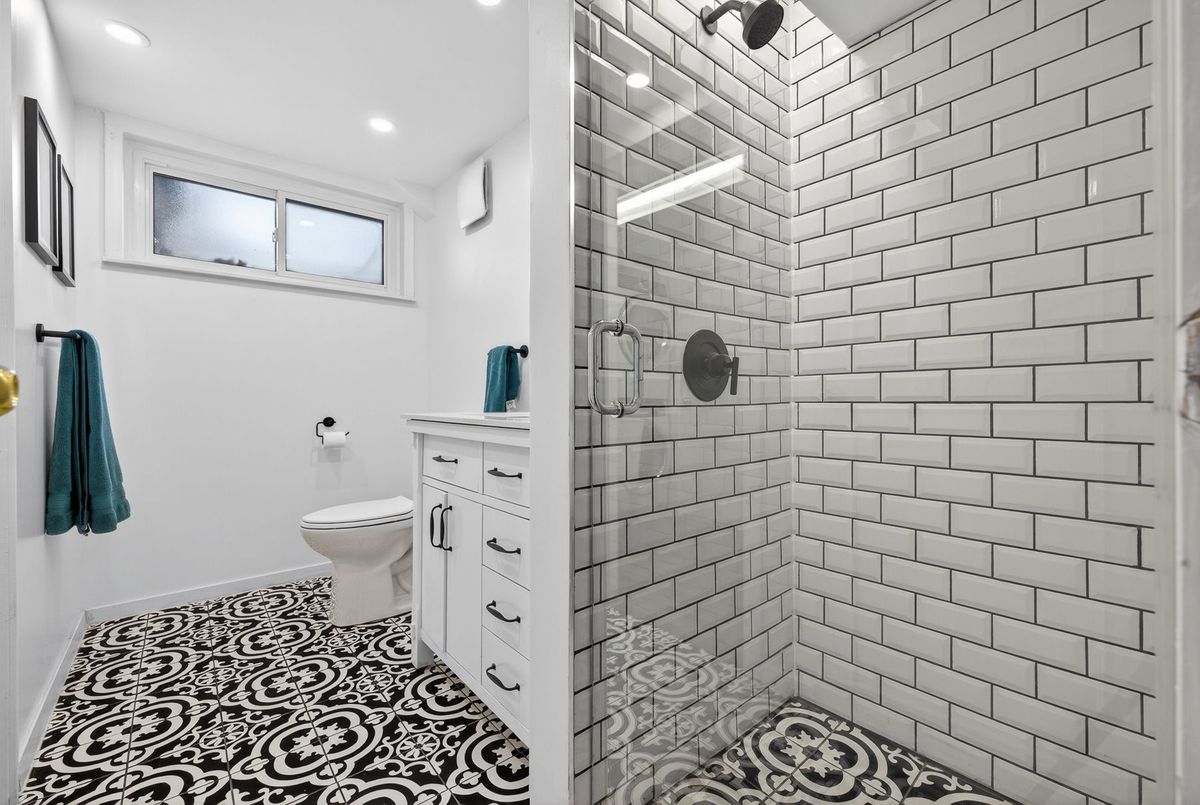 23 Acton Avenue Toronto 23 Acton Avenue Toronto