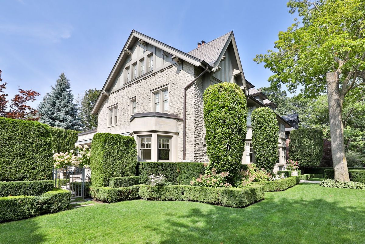 170 Roxborough Drive Toronto 170 Roxborough Drive Toronto