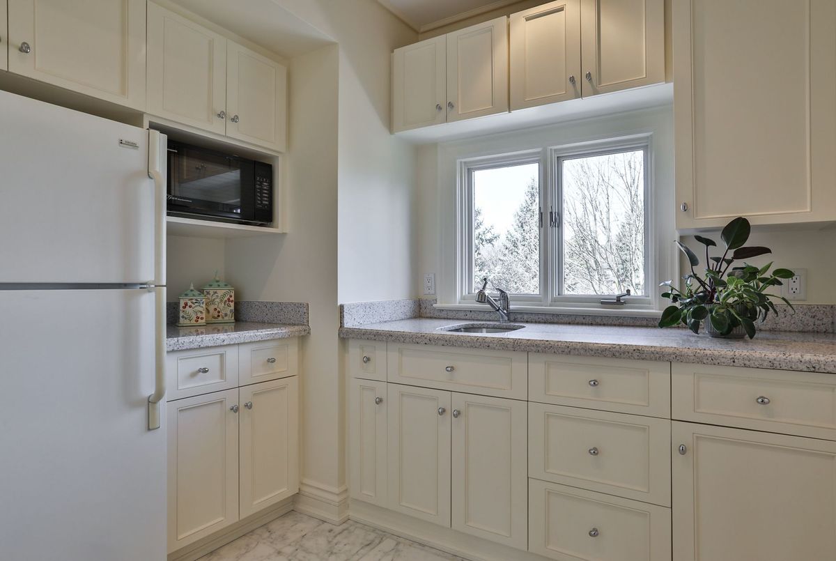 170 Roxborough Drive Toronto 170 Roxborough Drive Toronto