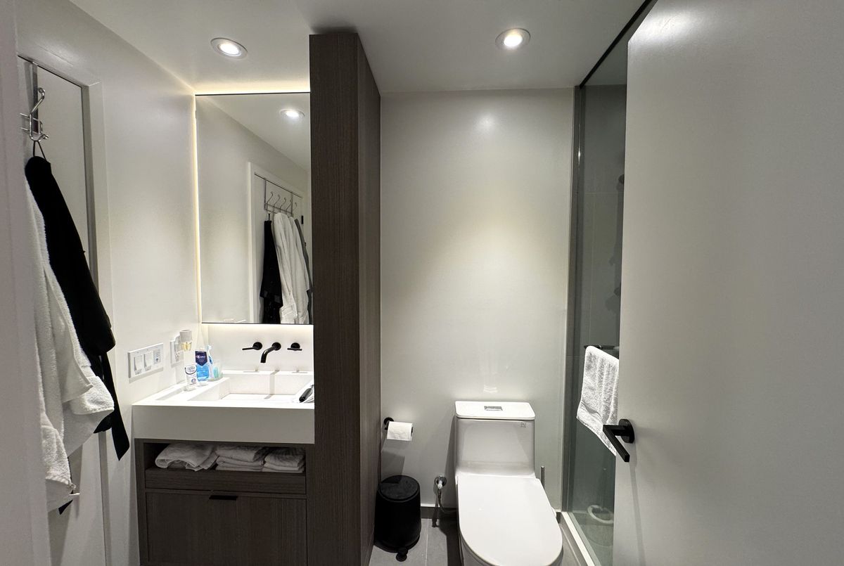 55 Charles Street Toronto 55 Charles Street Toronto