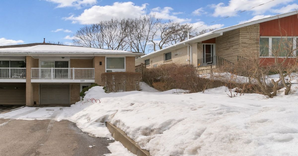257 Woodsworth Road Toronto