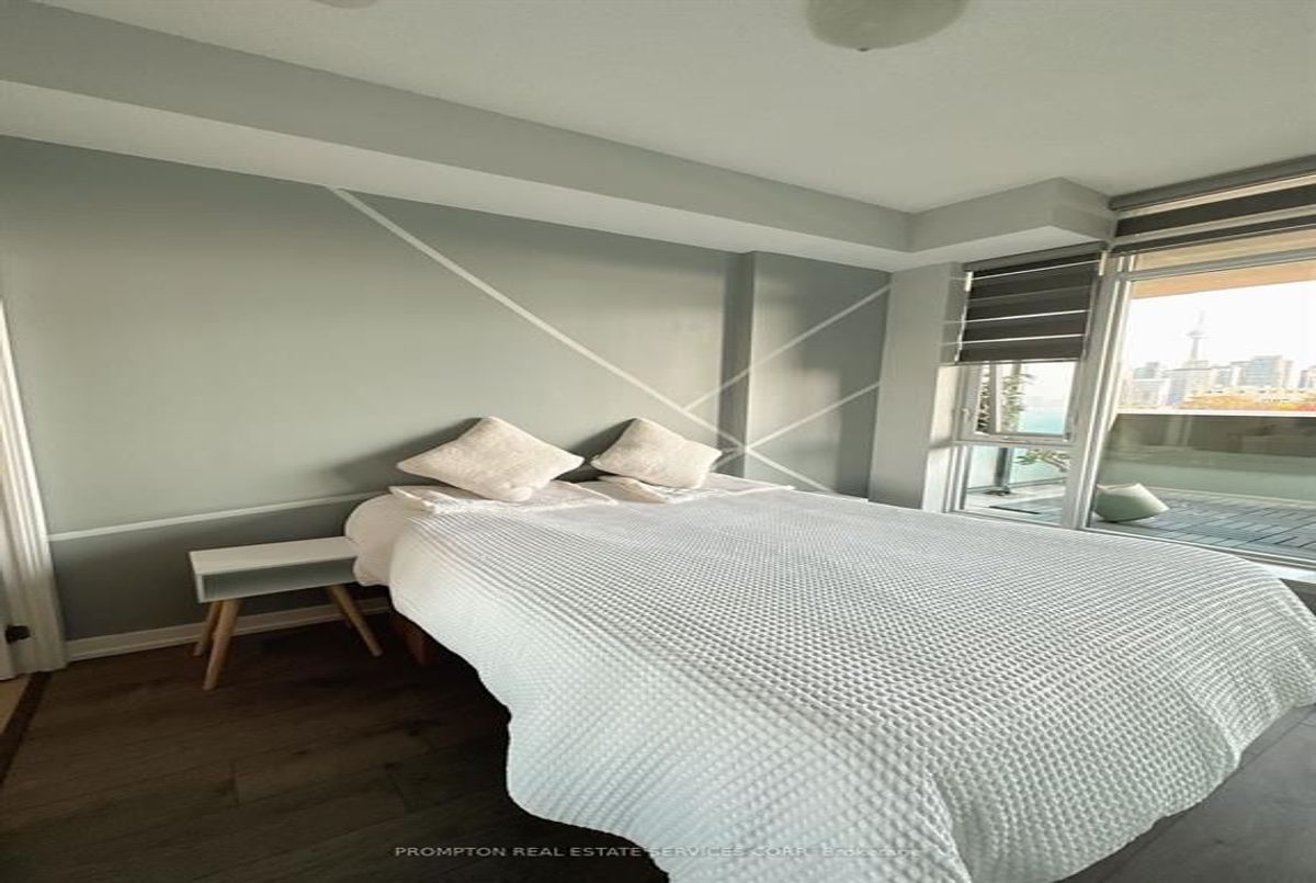 297 College Street Toronto 297 College Street Toronto