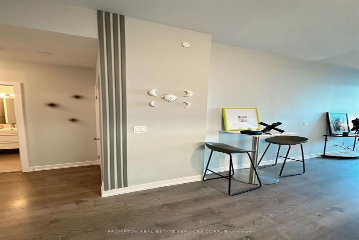 297 College Street Toronto 297 College Street Toronto