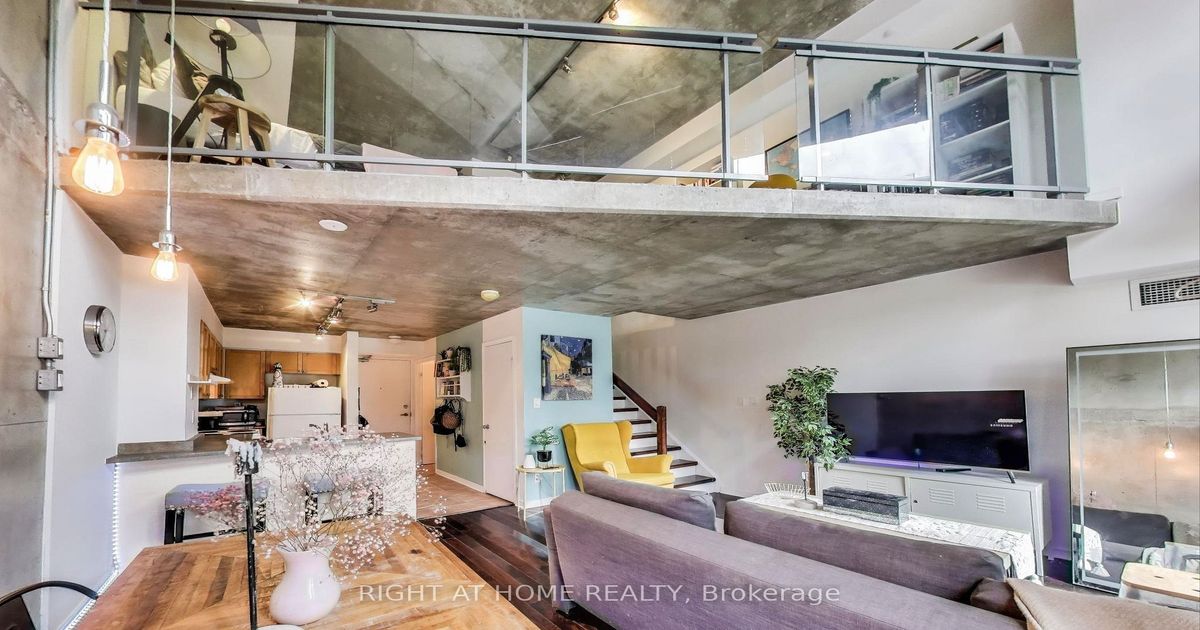 1029 King Street W Toronto