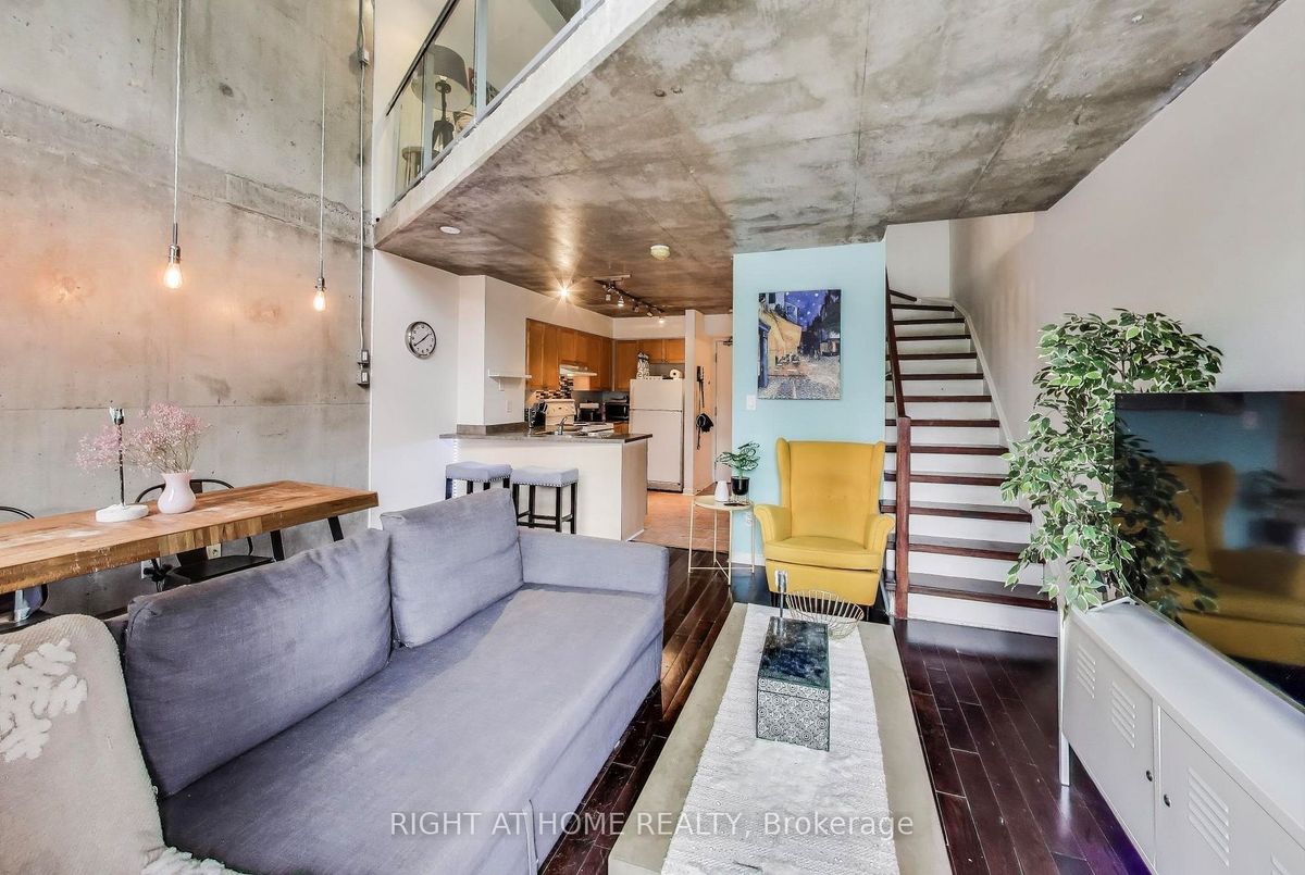 1029 King Street W Toronto 1029 King Street W Toronto