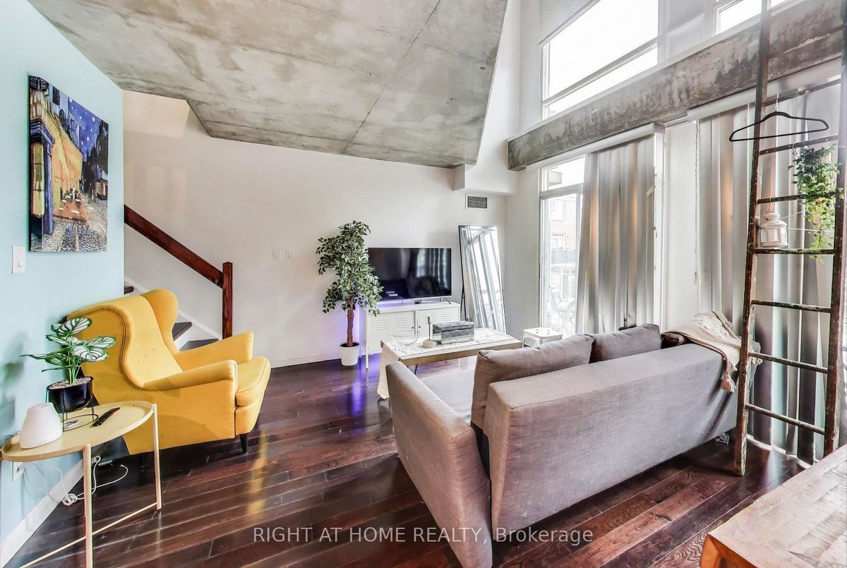 1029 King Street W Toronto 1029 King Street W Toronto