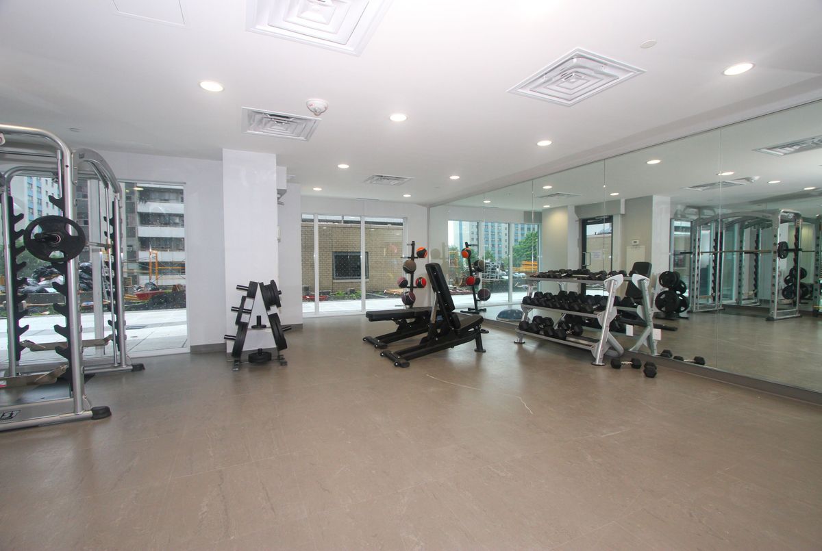 561 Sherbourne Street Toronto 561 Sherbourne Street Toronto