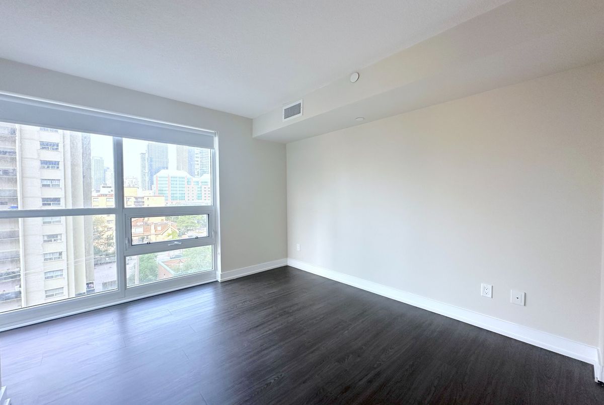 561 Sherbourne Street Toronto 561 Sherbourne Street Toronto