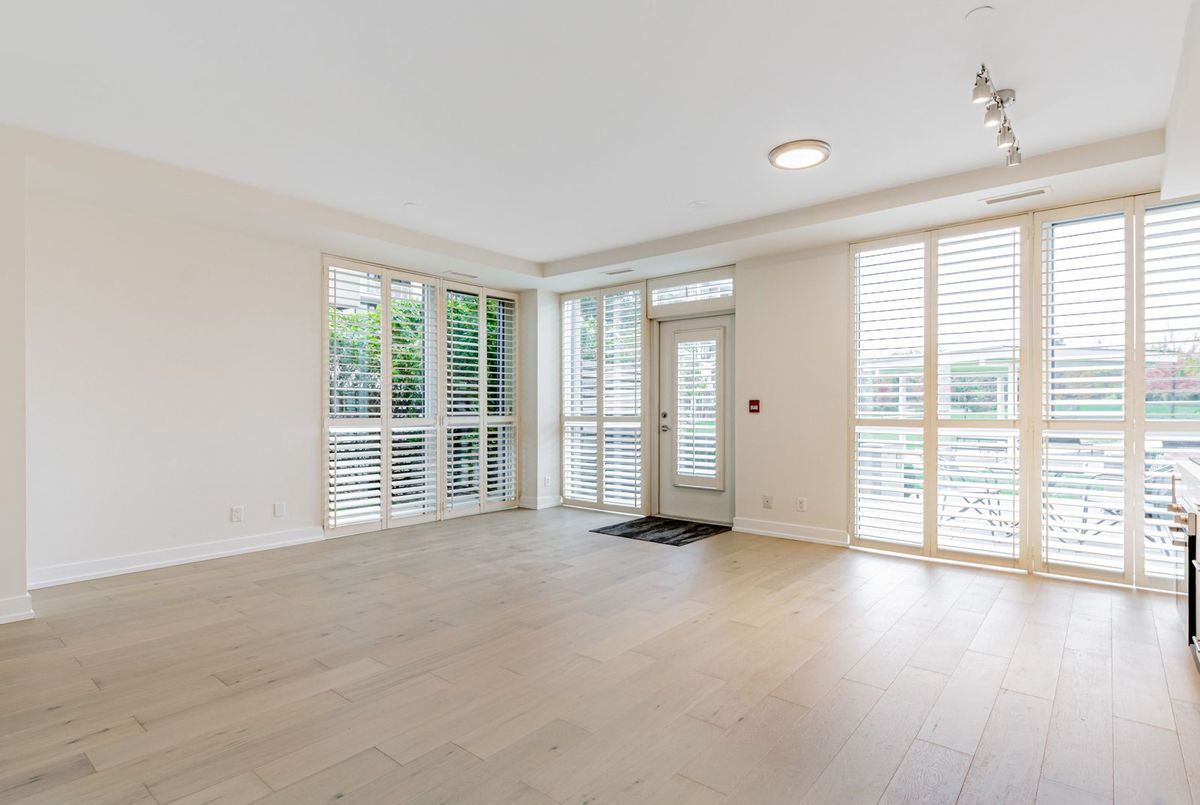 75 The Donway N/A W Toronto 75 The Donway N/A W Toronto