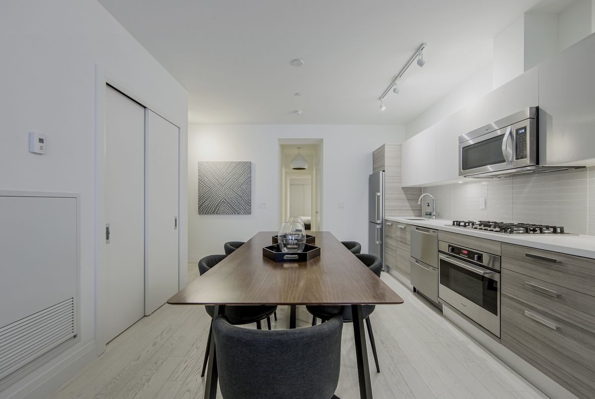 224 King Street W Toronto 224 King Street W Toronto