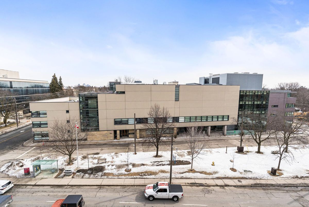 245 Davisville Avenue Toronto 245 Davisville Avenue Toronto