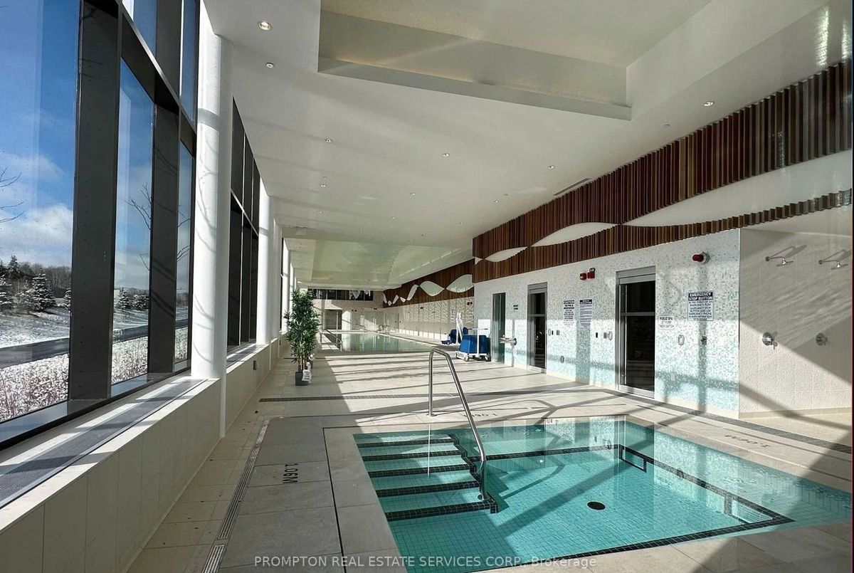 115 McMahon Drive Toronto 115 McMahon Drive Toronto