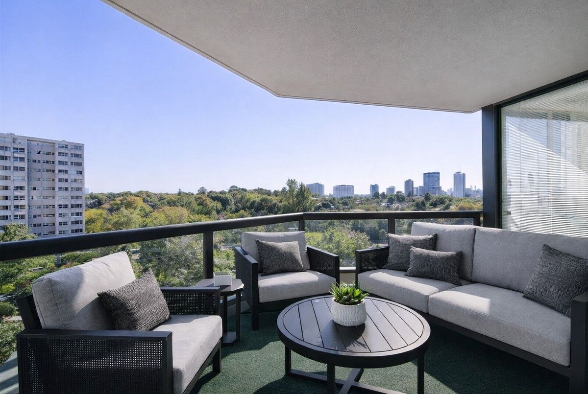 30 Holly Street Toronto 30 Holly Street Toronto