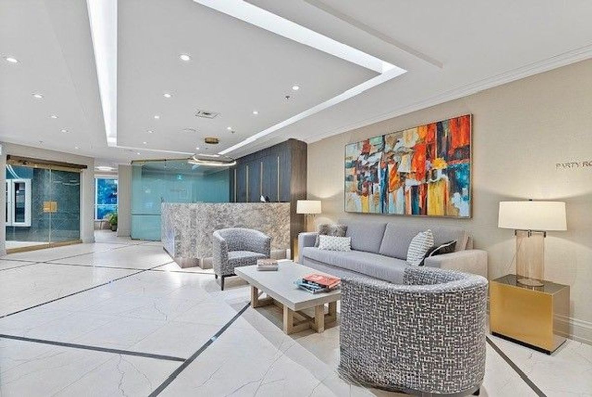 30 Holly Street Toronto 30 Holly Street Toronto