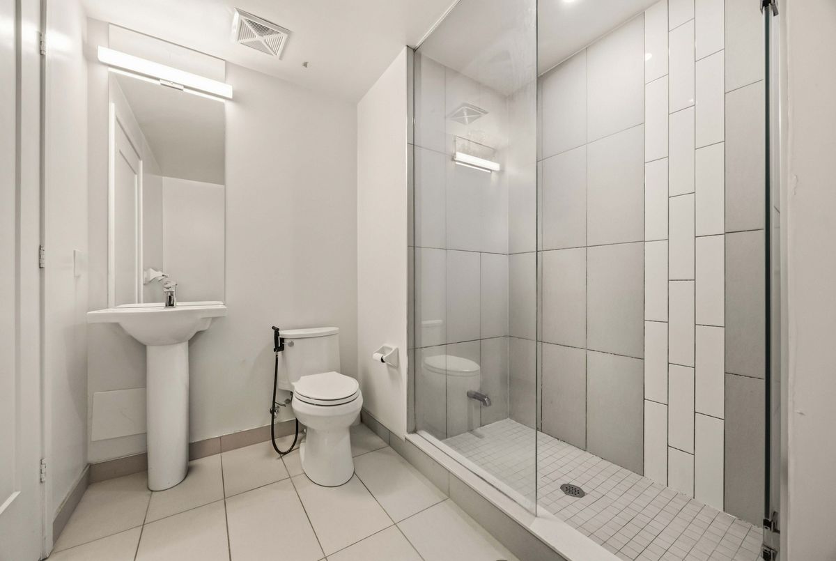 60 Princess Street Toronto 60 Princess Street Toronto