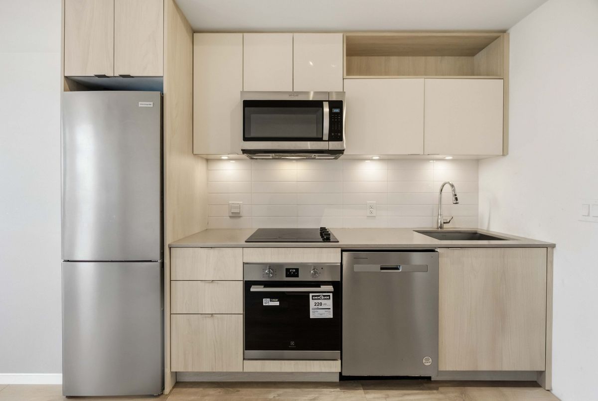 60 Princess Street Toronto 60 Princess Street Toronto