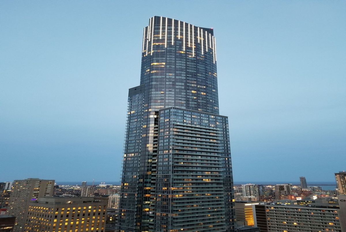 386 Yonge Street Toronto 386 Yonge Street Toronto