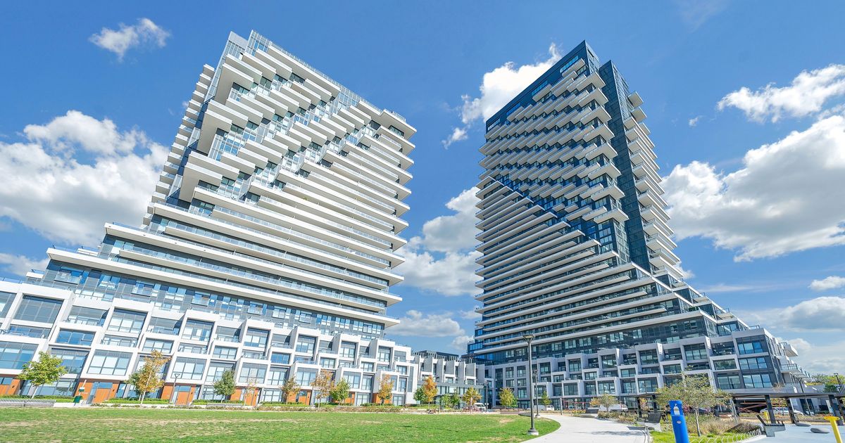 20 Inn On The Park Drive Toronto