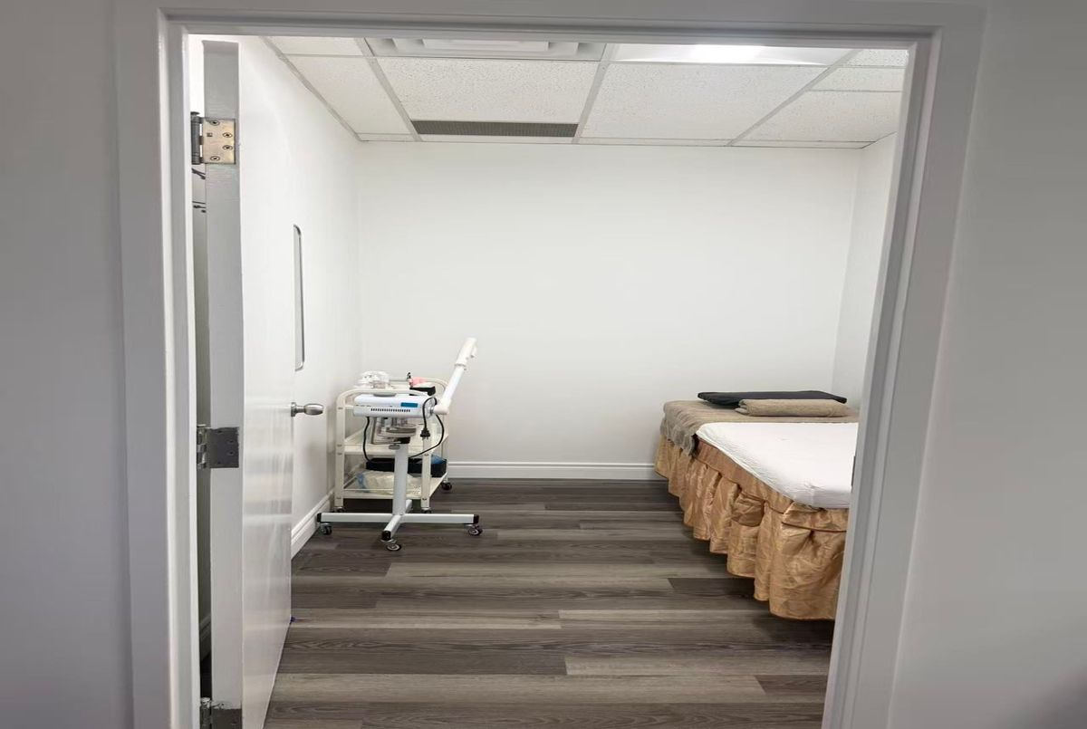 6A Yonge Street Toronto 6A Yonge Street Toronto