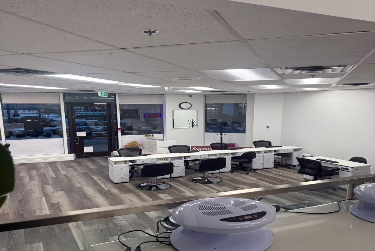 6A Yonge Street Toronto 6A Yonge Street Toronto