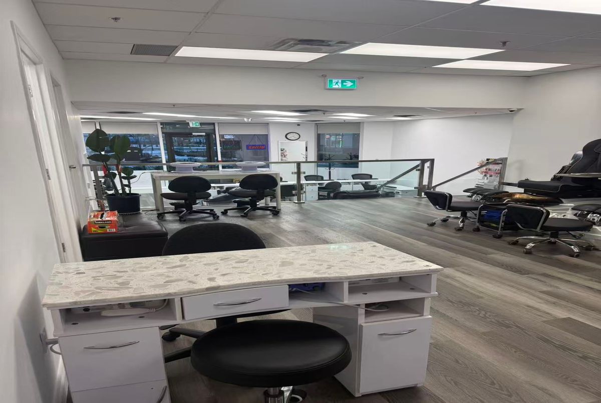 6A Yonge Street Toronto 6A Yonge Street Toronto