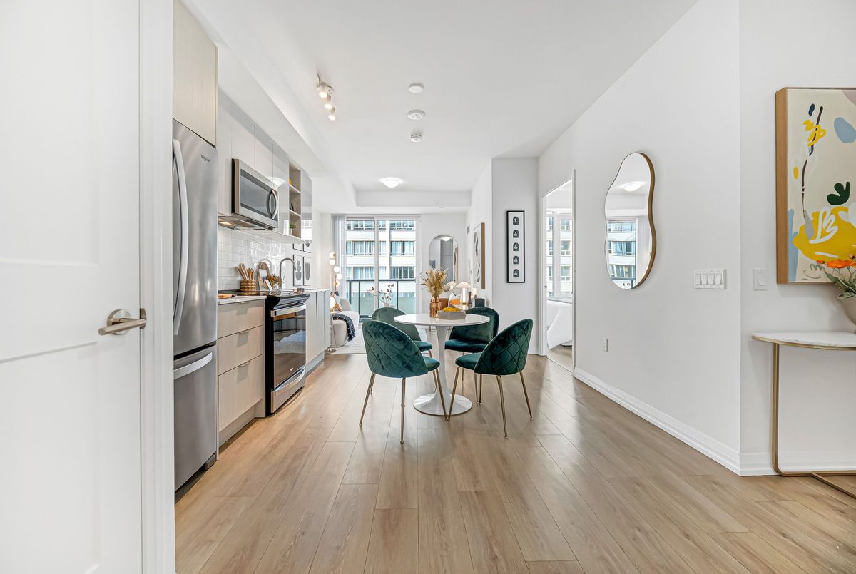 50 Dunfield Avenue Toronto 50 Dunfield Avenue Toronto