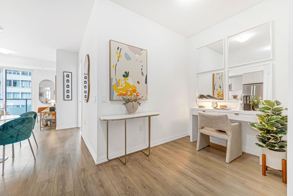 50 Dunfield Avenue Toronto 50 Dunfield Avenue Toronto