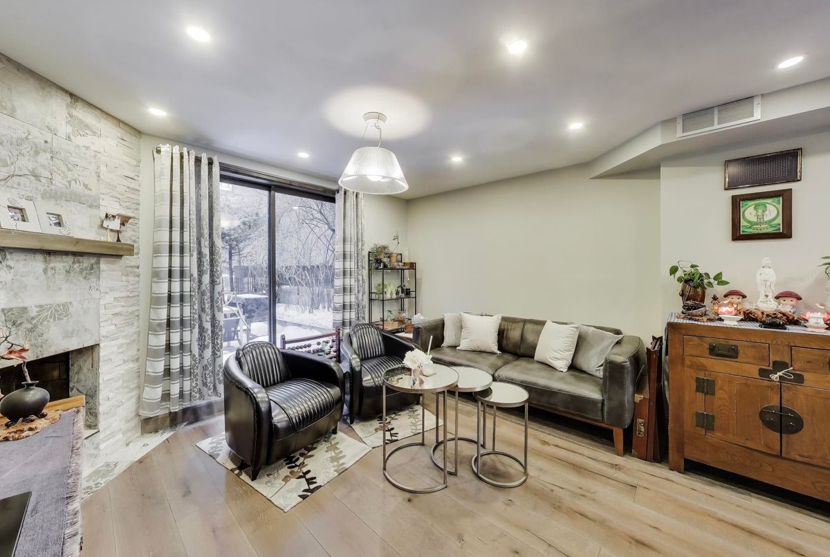 21 Dundonald Street Toronto 21 Dundonald Street Toronto